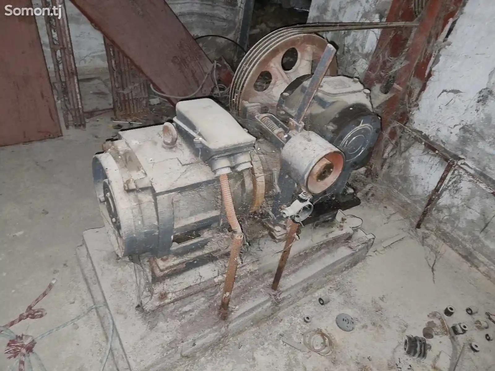 Мотор от лифта-2