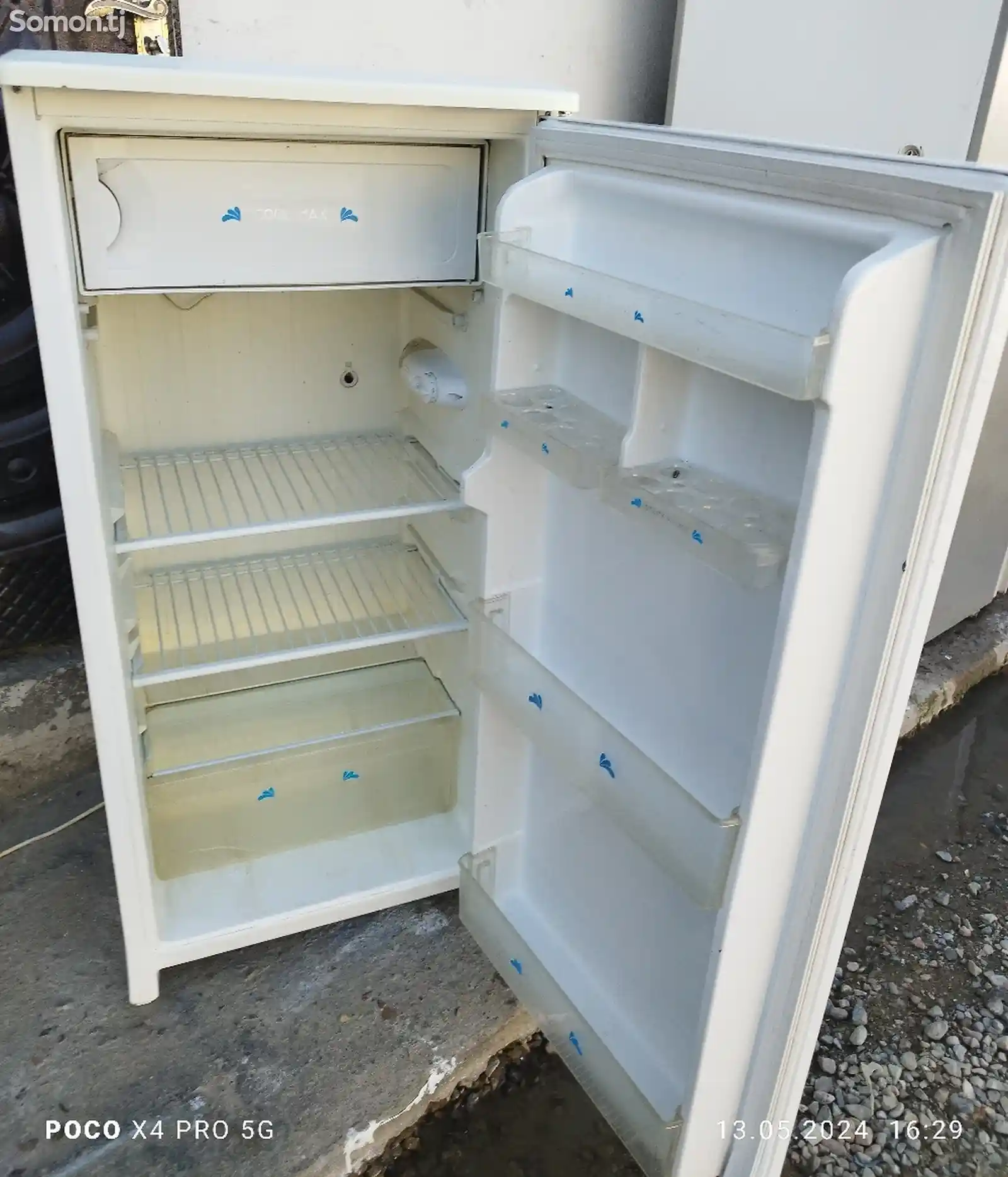 Холодильник Nikai-4