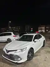 Toyota Camry, 2018-2