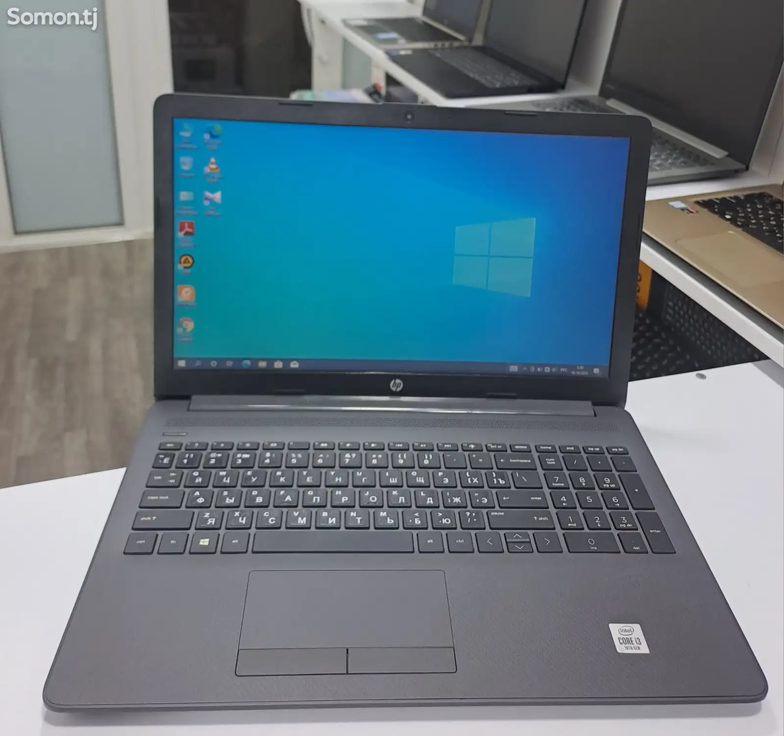 Ноутбук HP core-i3 10gen 15.6-1