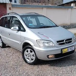 Opel Zafira, 2000