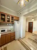 3-комн. квартира, 1 этаж, 80м², Исмоили Сомони-13