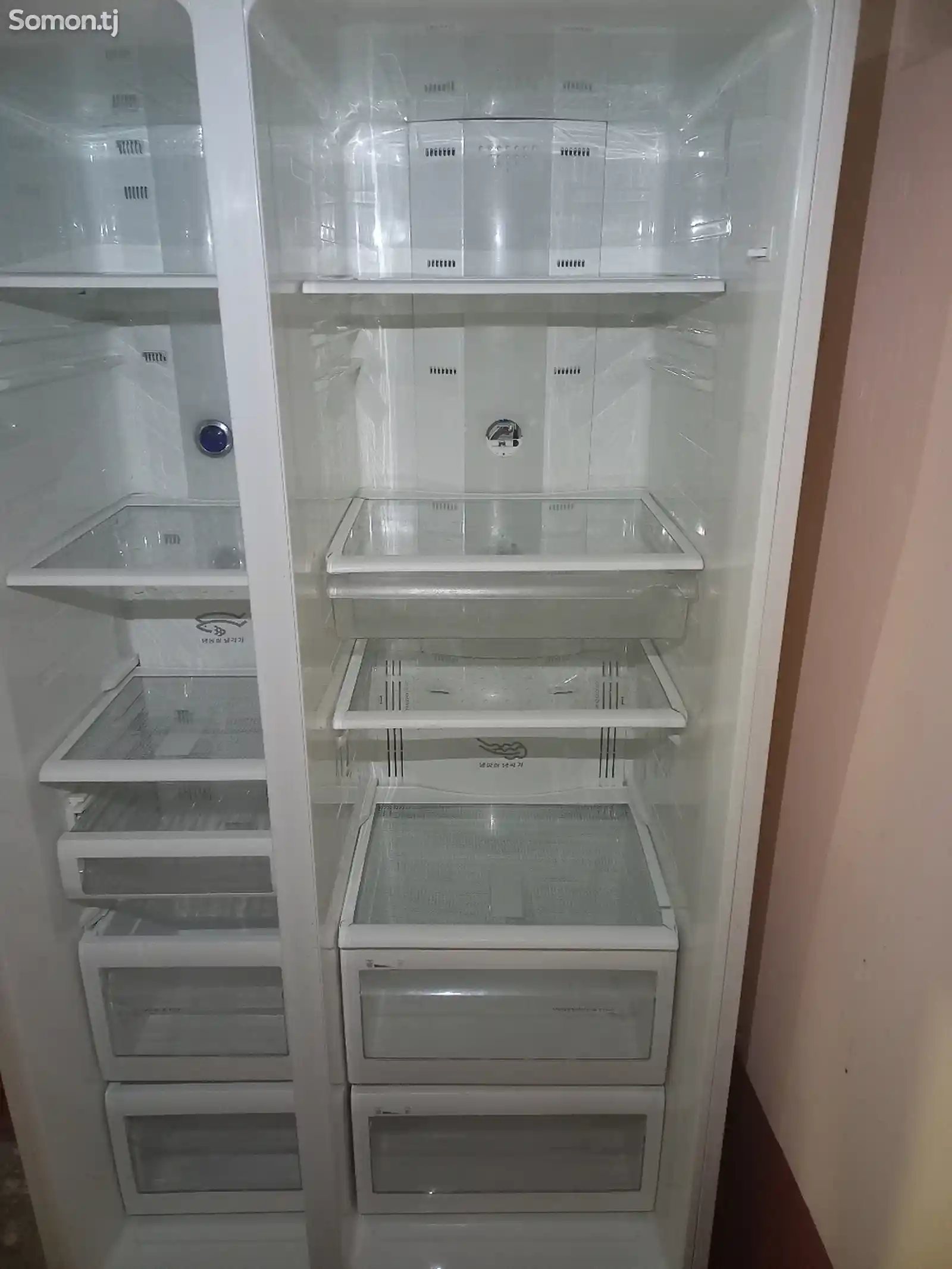 Холодильник-8