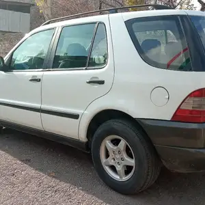 Mercedes-Benz ML class, 1998