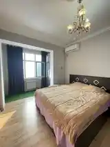 2-комн. квартира, 14 этаж, 48м², Центр, Парламент-2