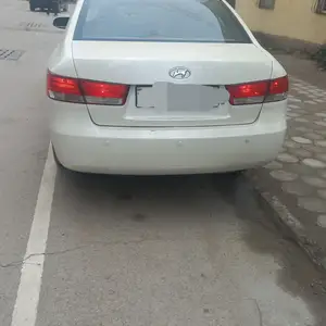 Hyundai Sonata, 2007