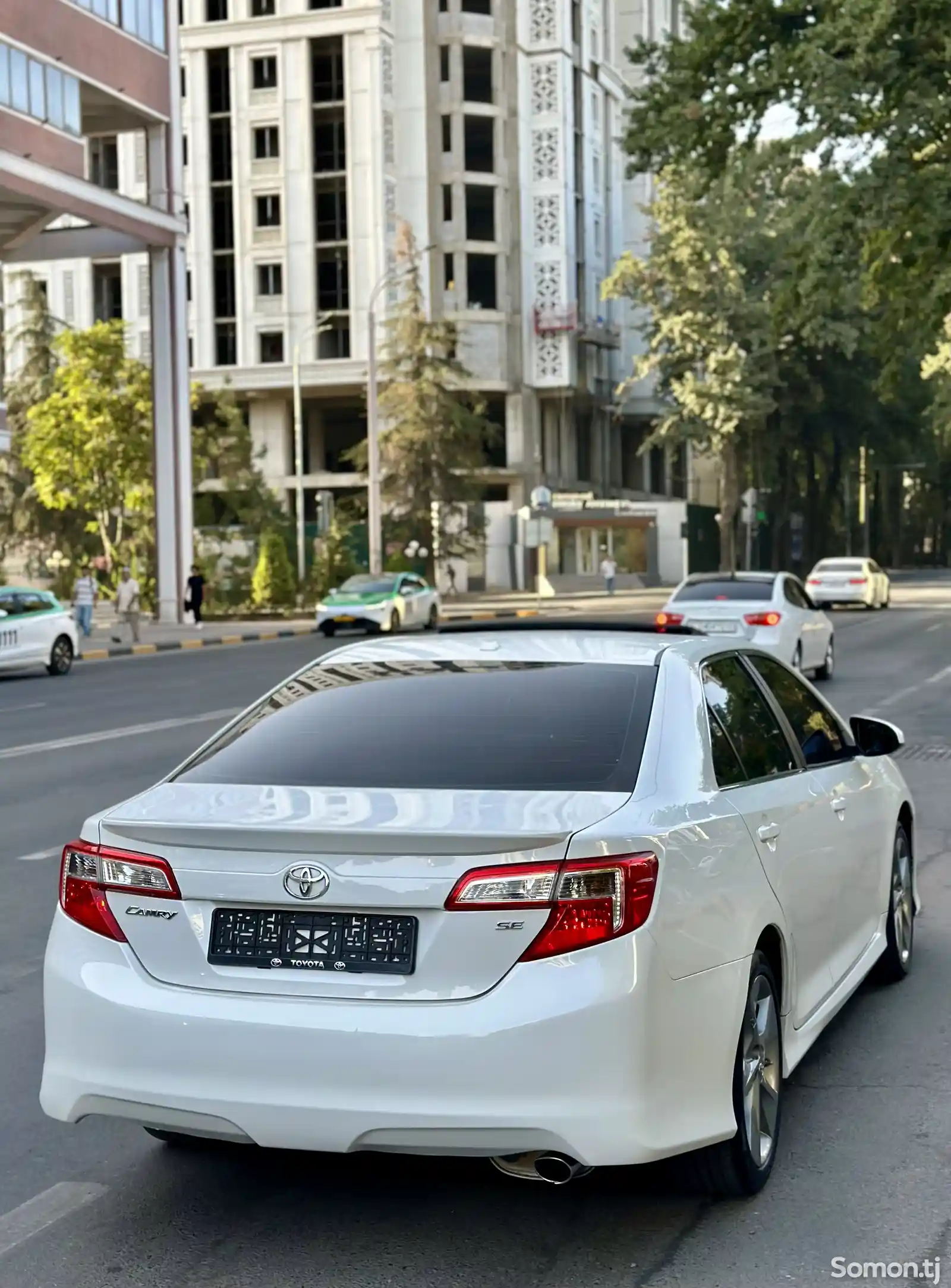 Toyota Camry, 2012-6