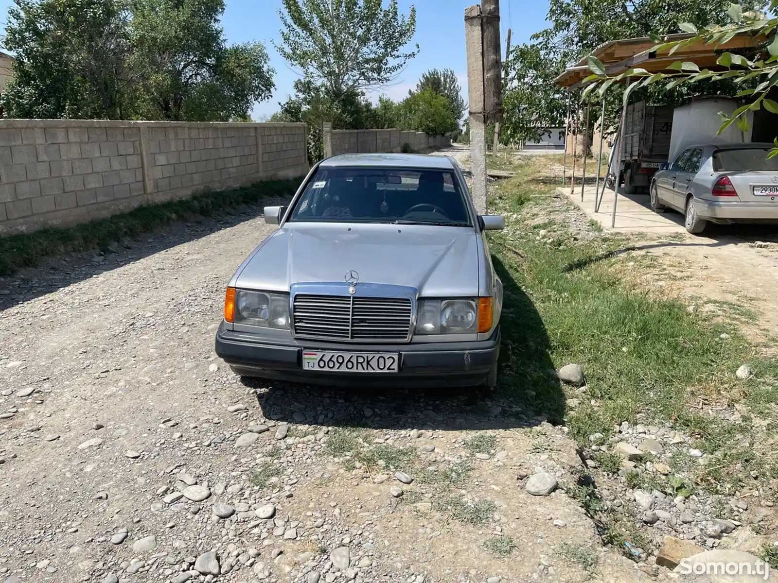 Mercedes-Benz W124, 1987-2