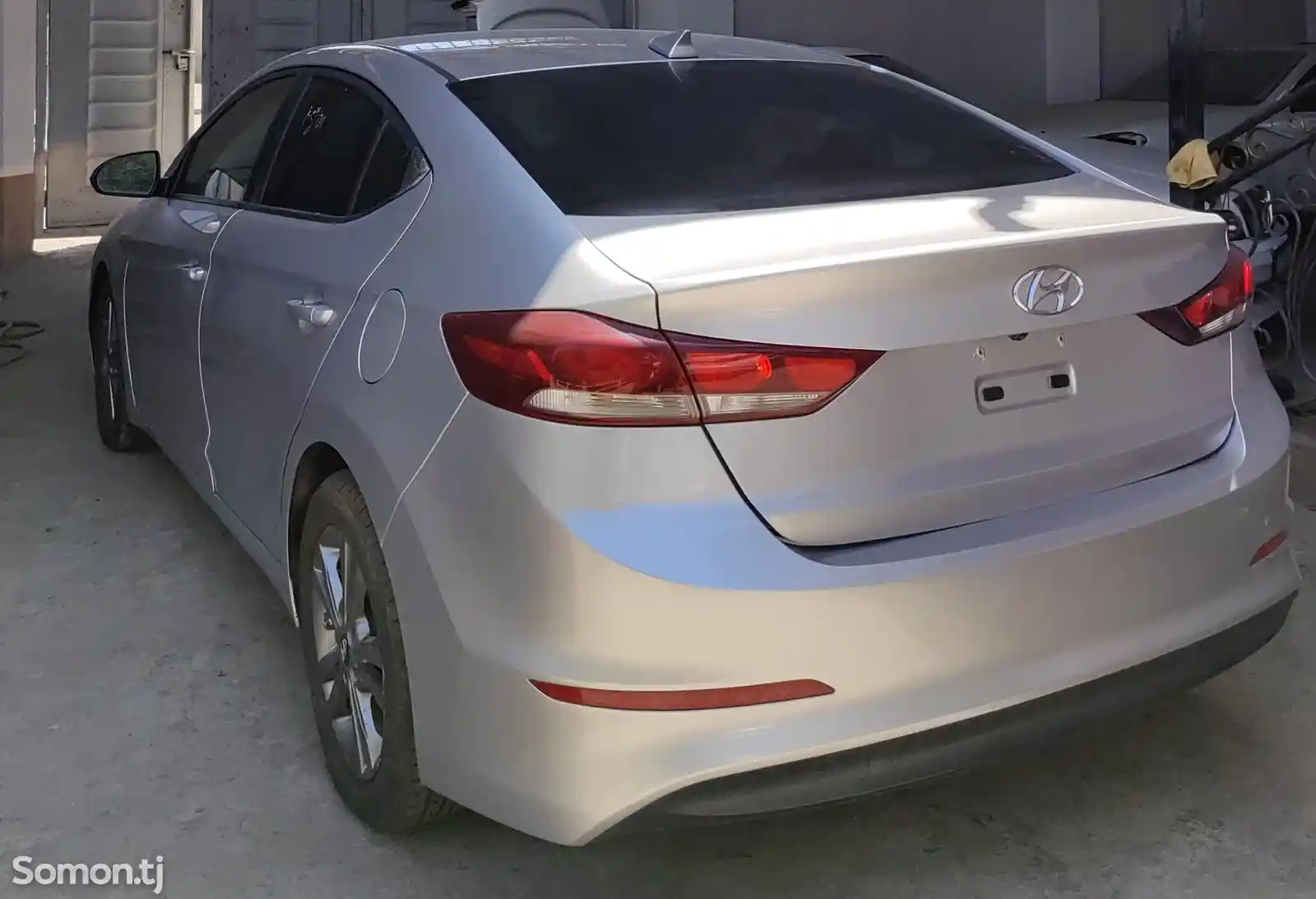 Hyundai Elantra, 2018-4