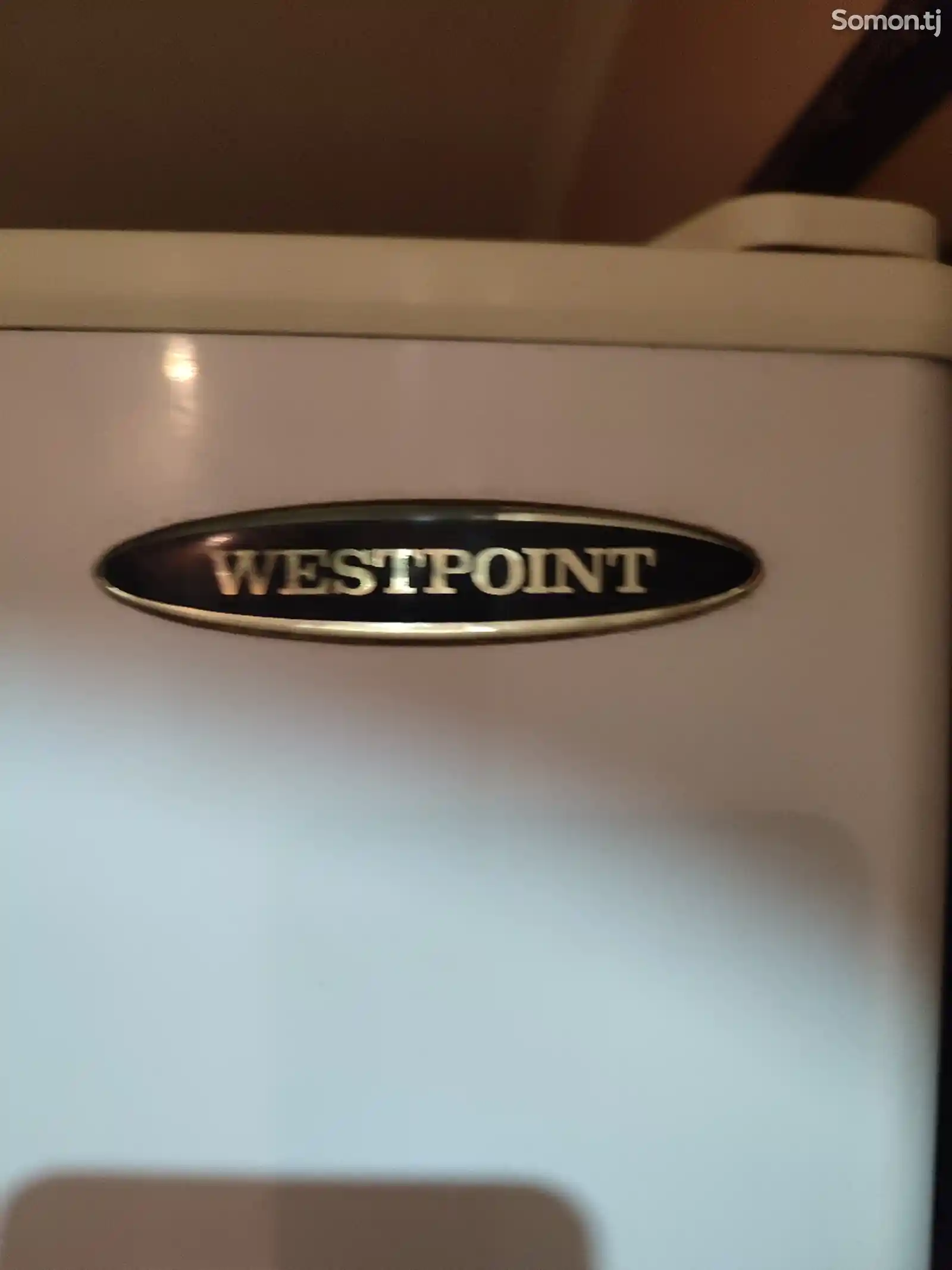 Холодильник Westpoint-4