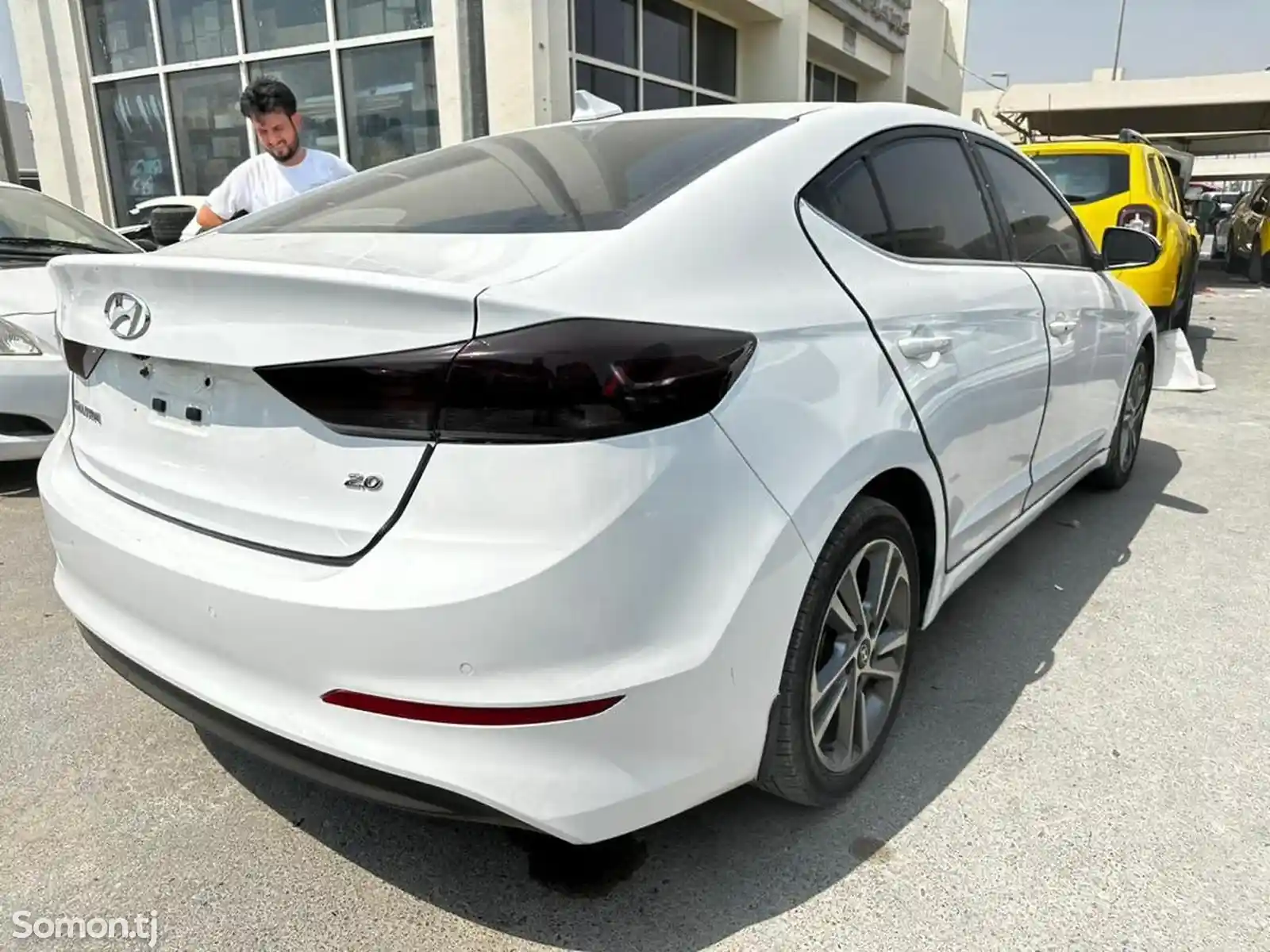 Hyundai Elantra, 2016-3