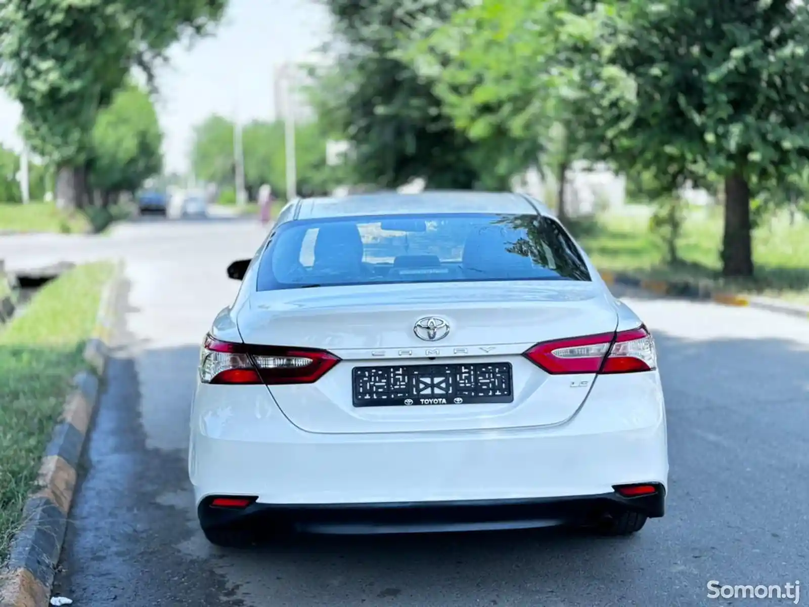 Toyota Camry, 2018-5