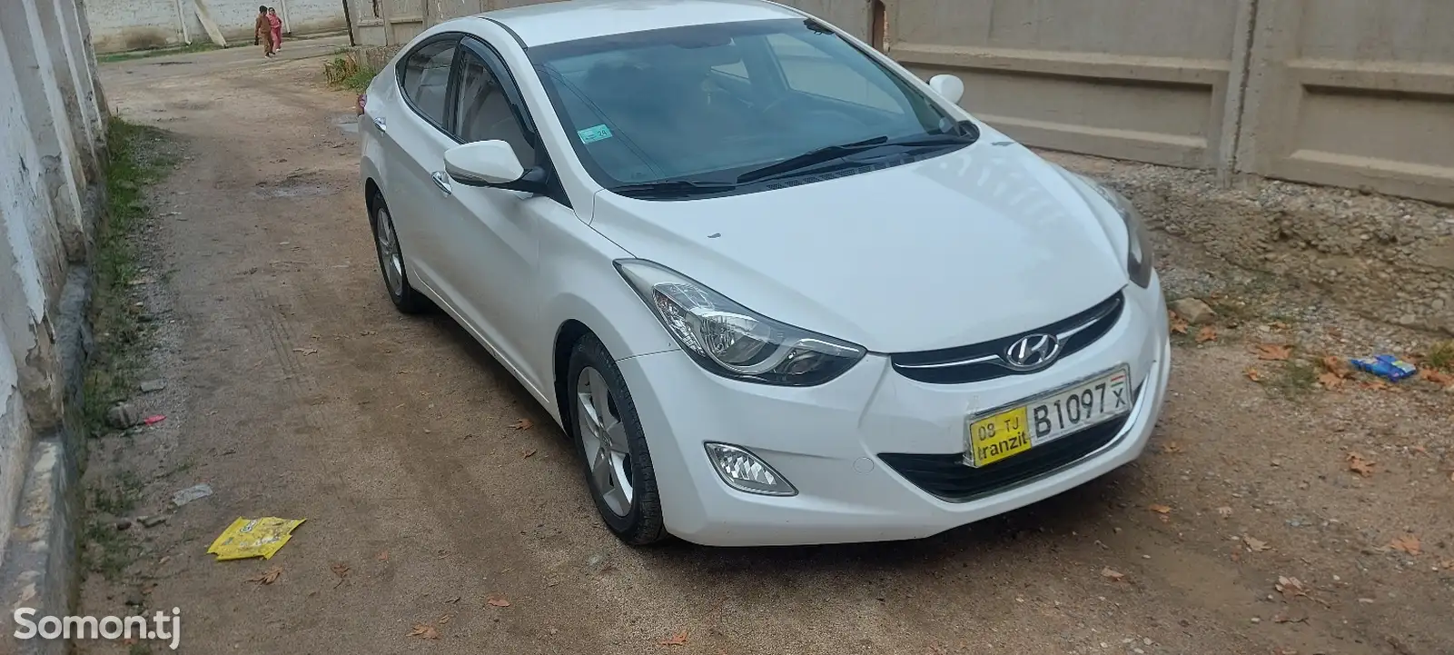 Hyundai Elantra, 2012-8