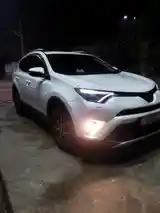 Toyota RAV 4, 2017-2