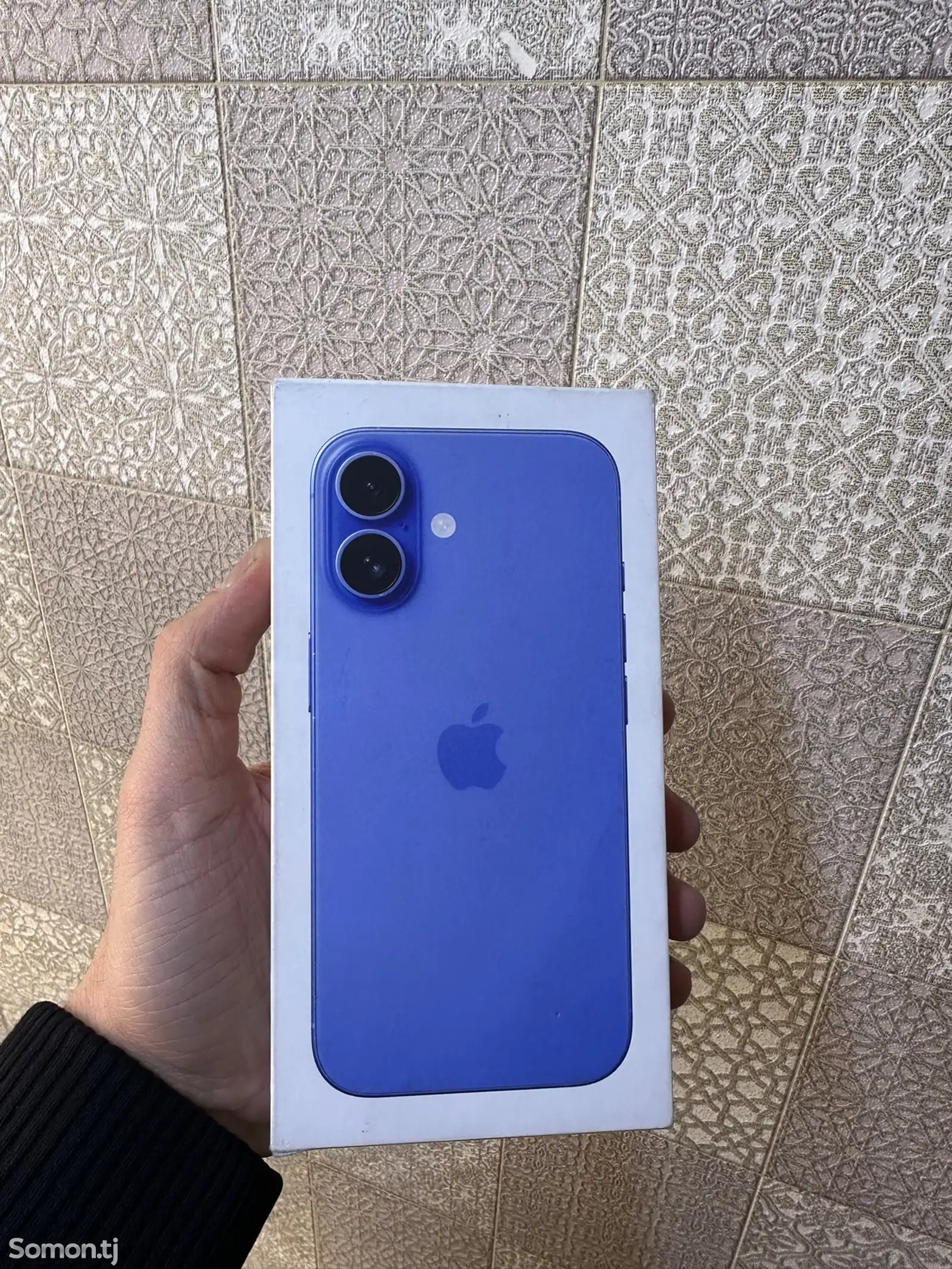 Apple iPhone 16, 128 gb, Ultramarine-1