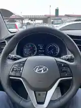 Hyundai Tucson, 2015-4