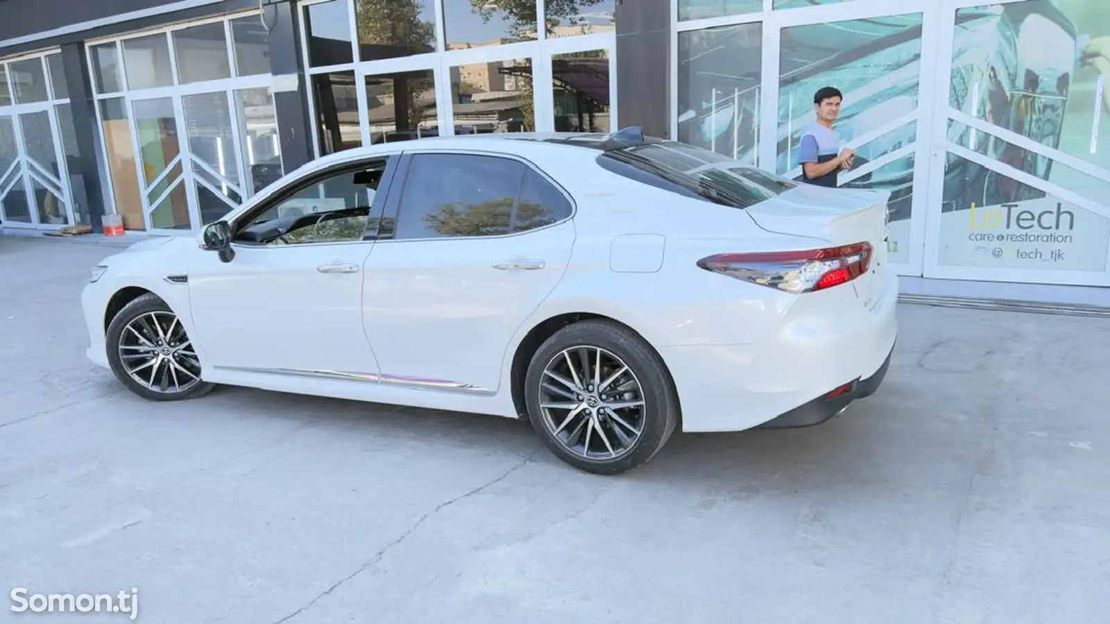 Toyota Camry, 2023-5