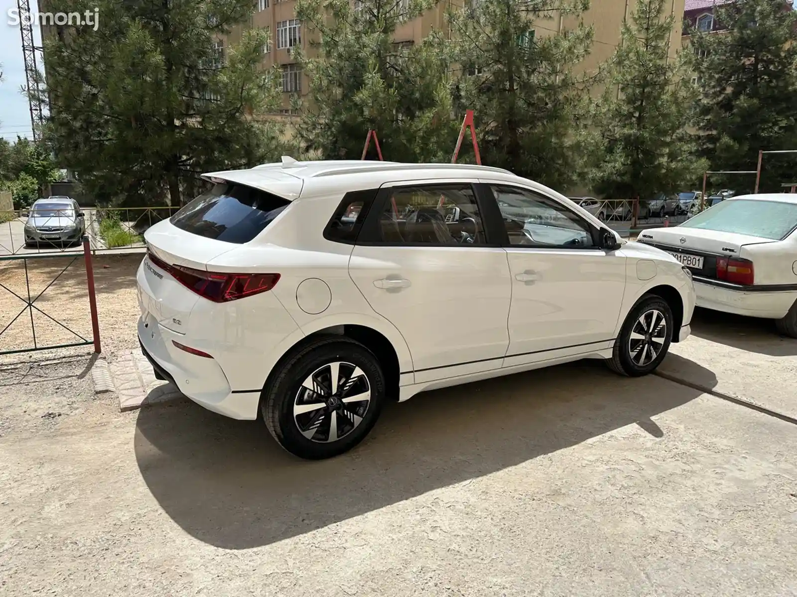 BYD E2, 2024-1