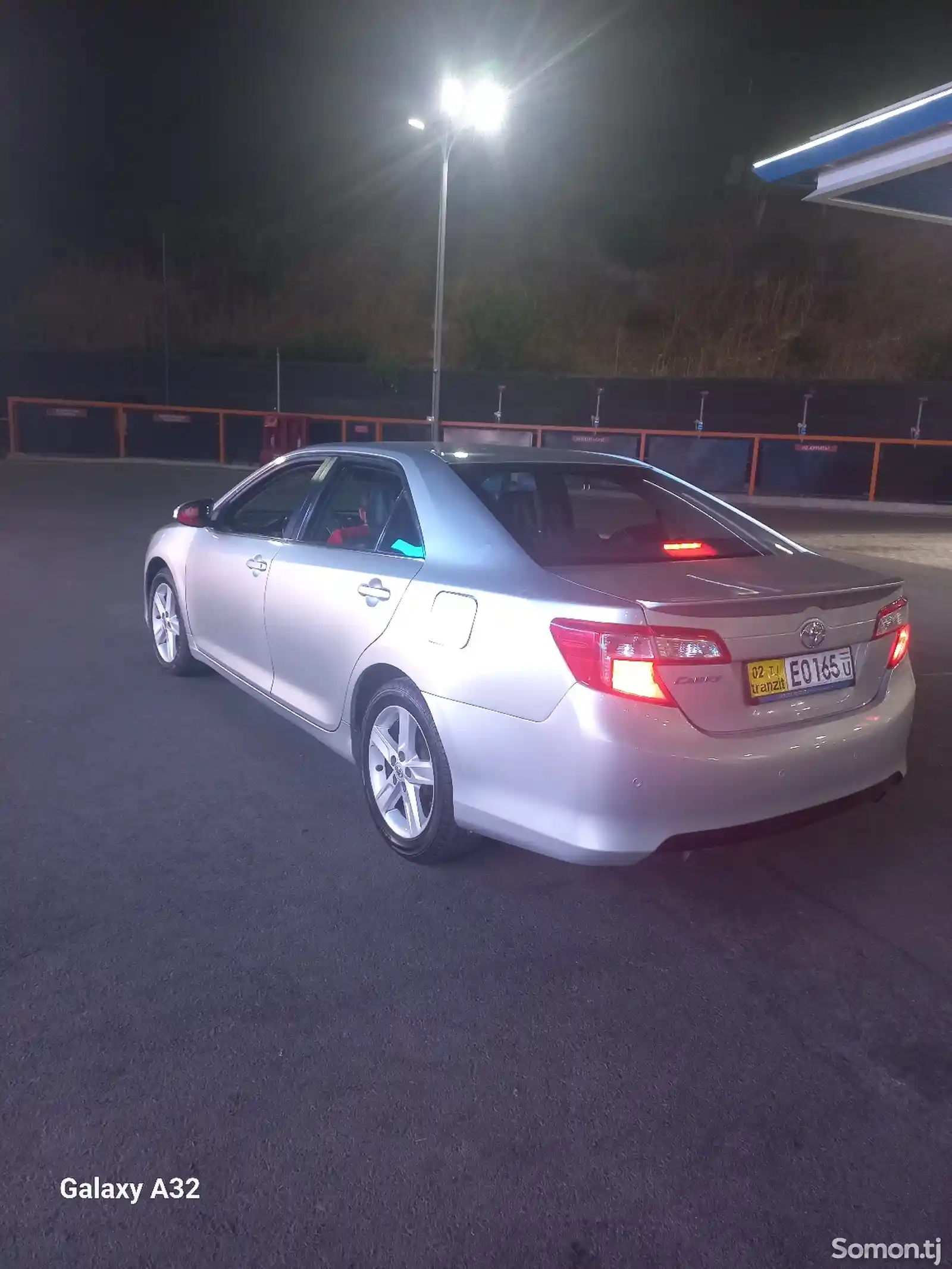 Toyota Camry, 2013-6