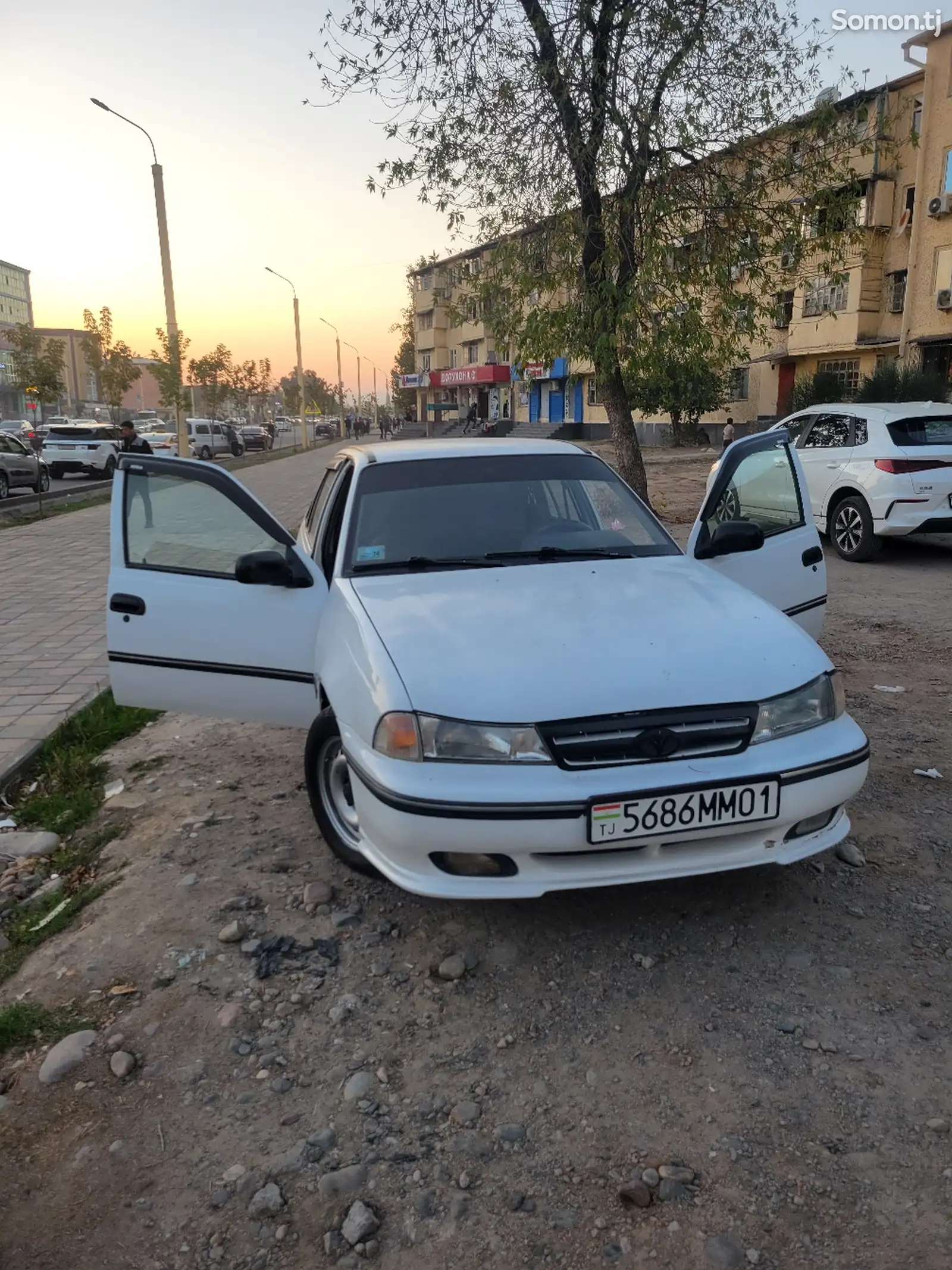 Daewoo Nexia, 1995-6