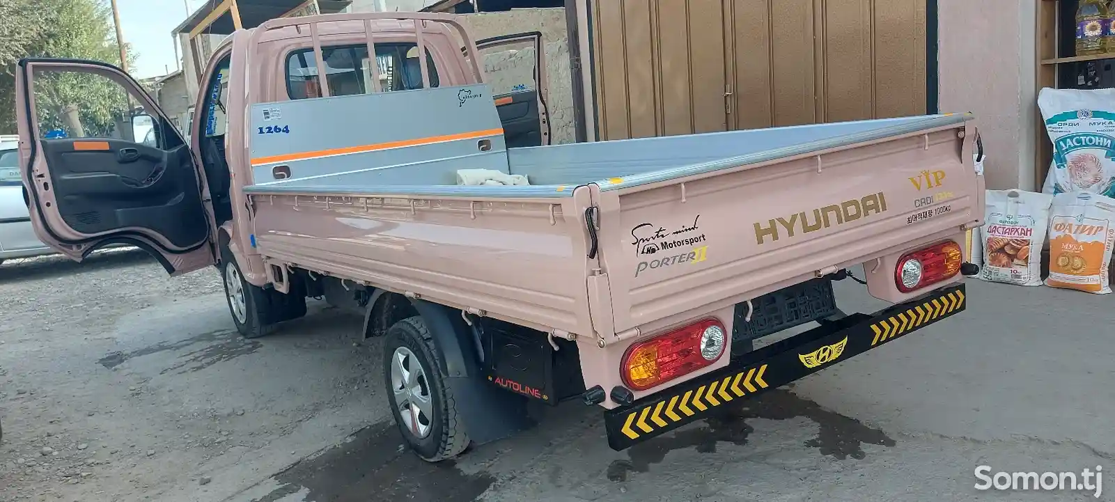 Бортовой автомобиль Hyundai Porter, 2014-4