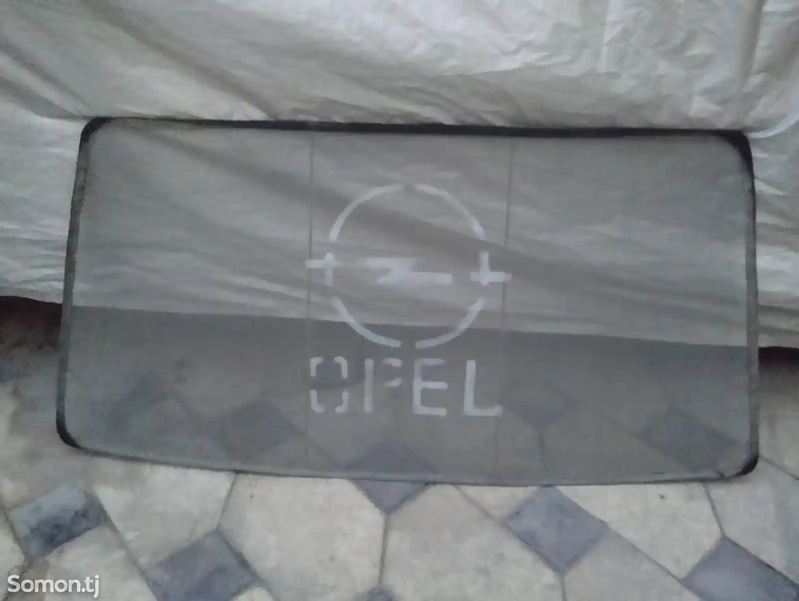 Задняя сетка от Opel F-1