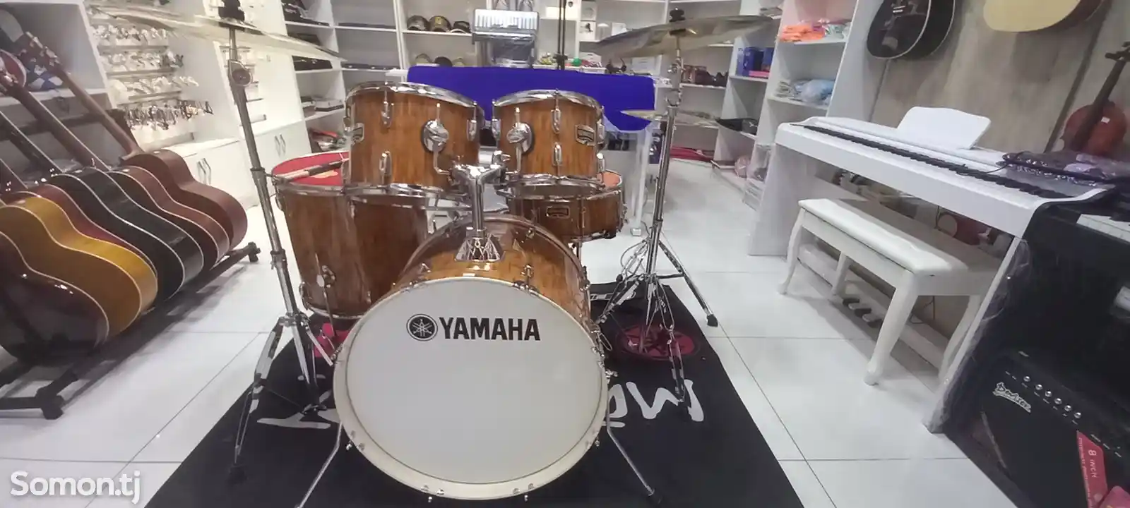 Барабанная установка Yamaha-3