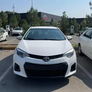 Toyota Corolla, 2015