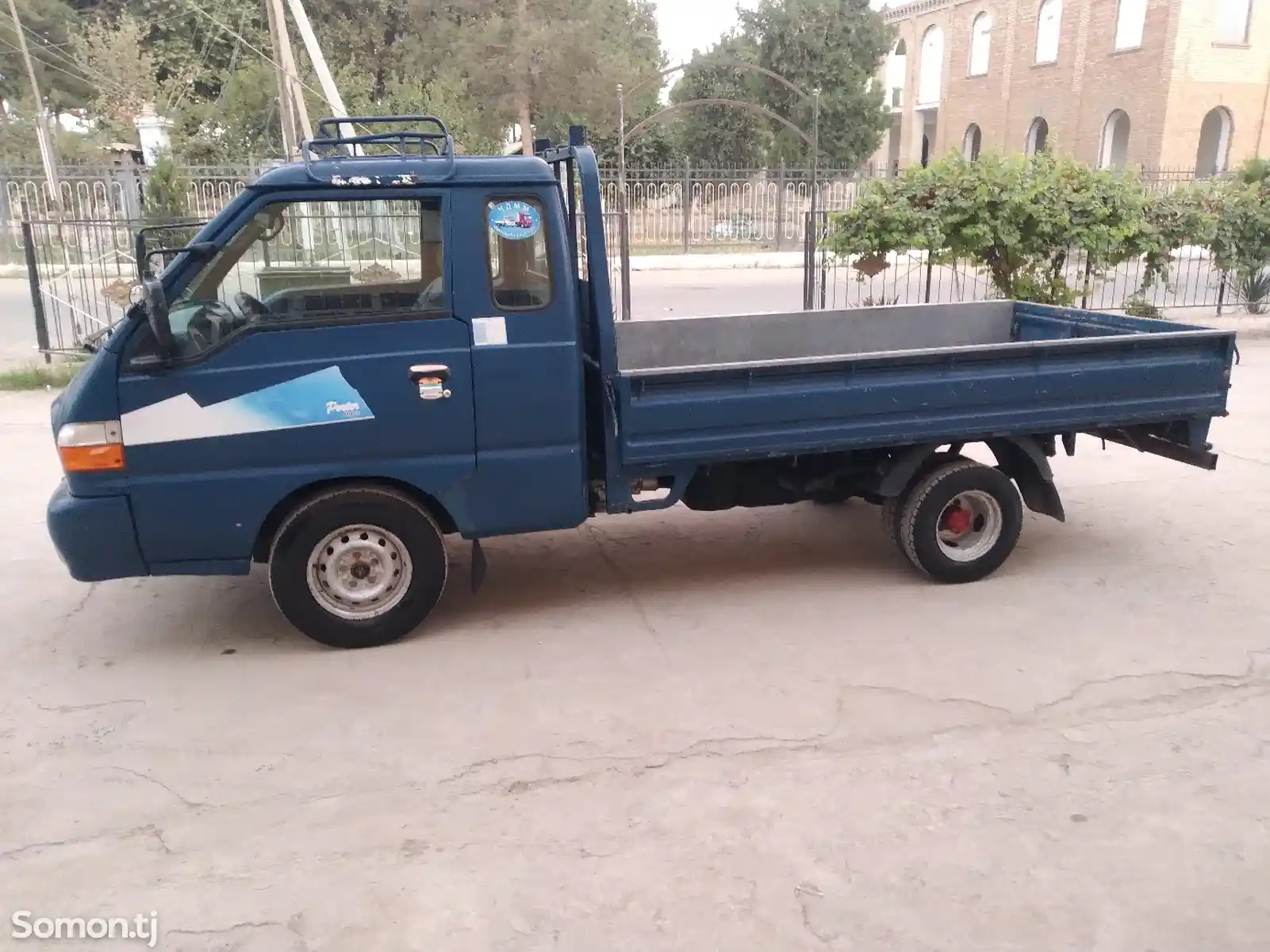 Бортовой автомобиль Hyundai Porter, 2003-6