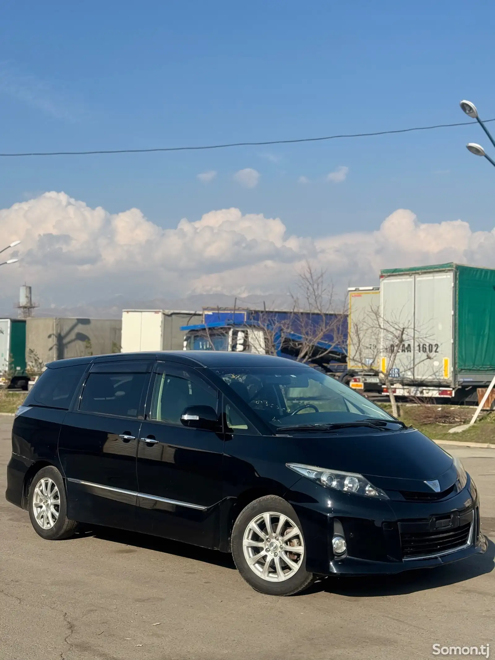 Toyota Estima, 2015-1