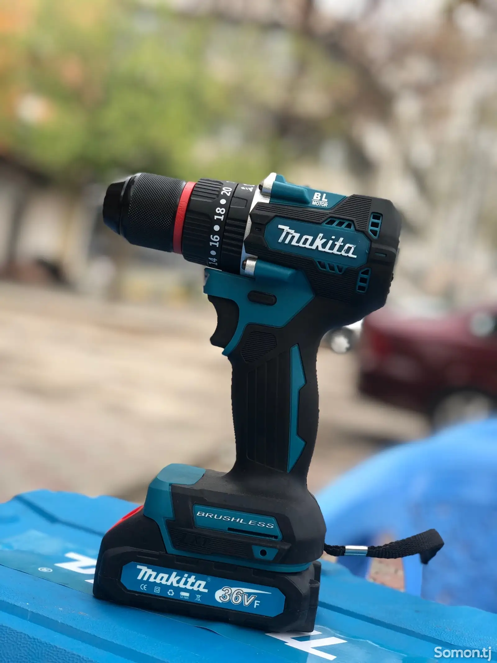 Шуруповерт Makita-2