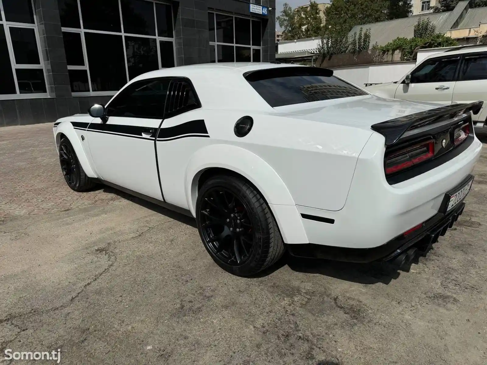 Dodge Challenger, 2015-11