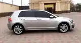 Volkswagen Golf, 2015-5