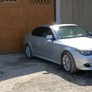 BMW 5 series, 2009