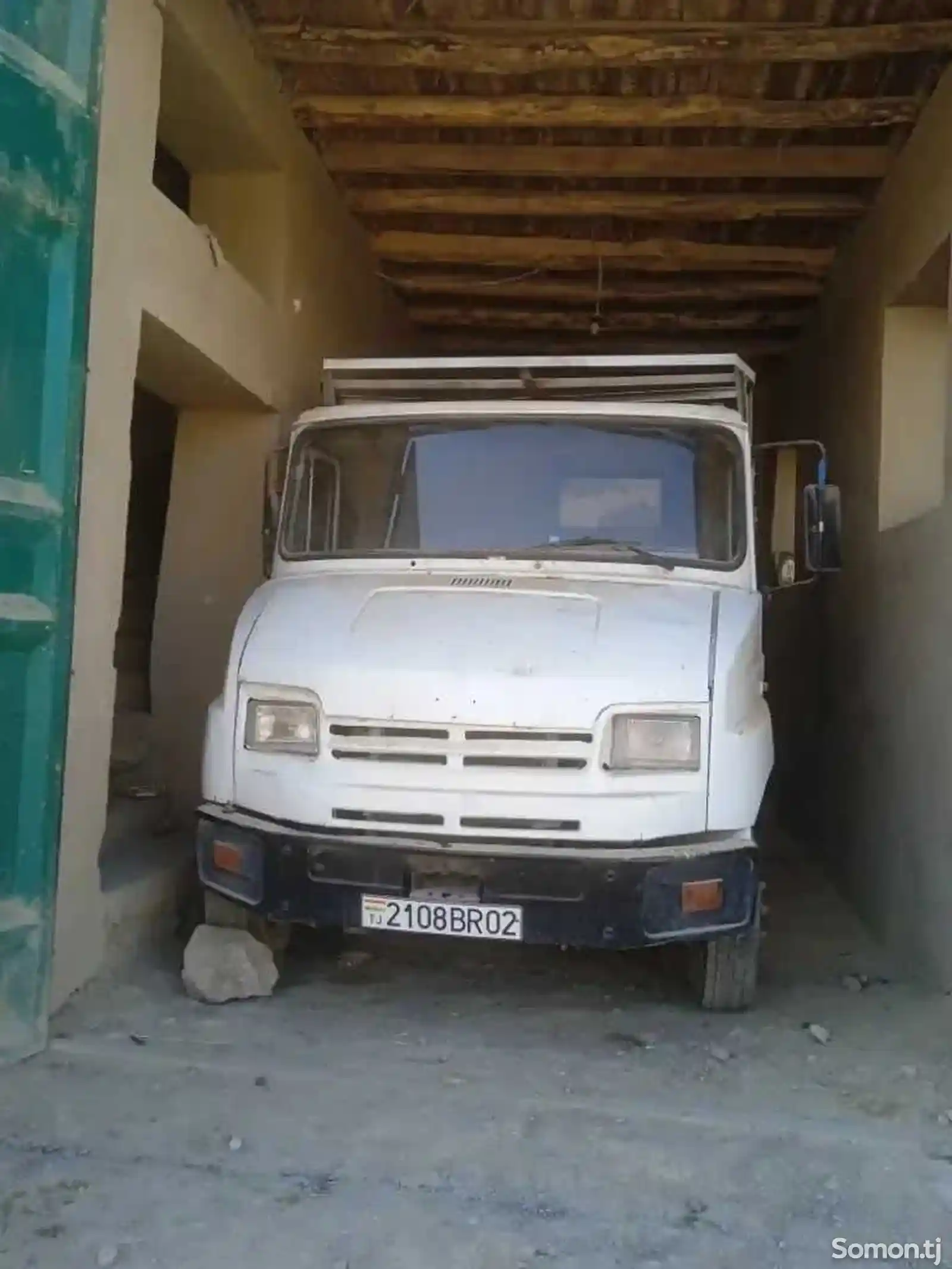 Бортовой грузовик ЗИЛ 5301, 2000-1