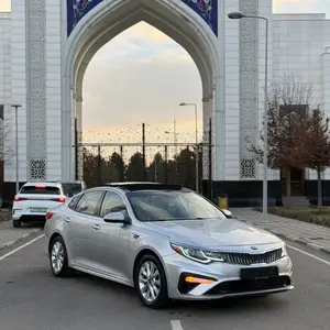 Kia Optima, 2019