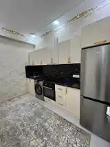 2-комн. квартира, 10 этаж, 60м², Ашан-7