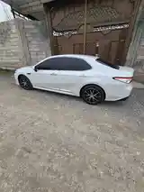 Toyota Camry, 2018-3