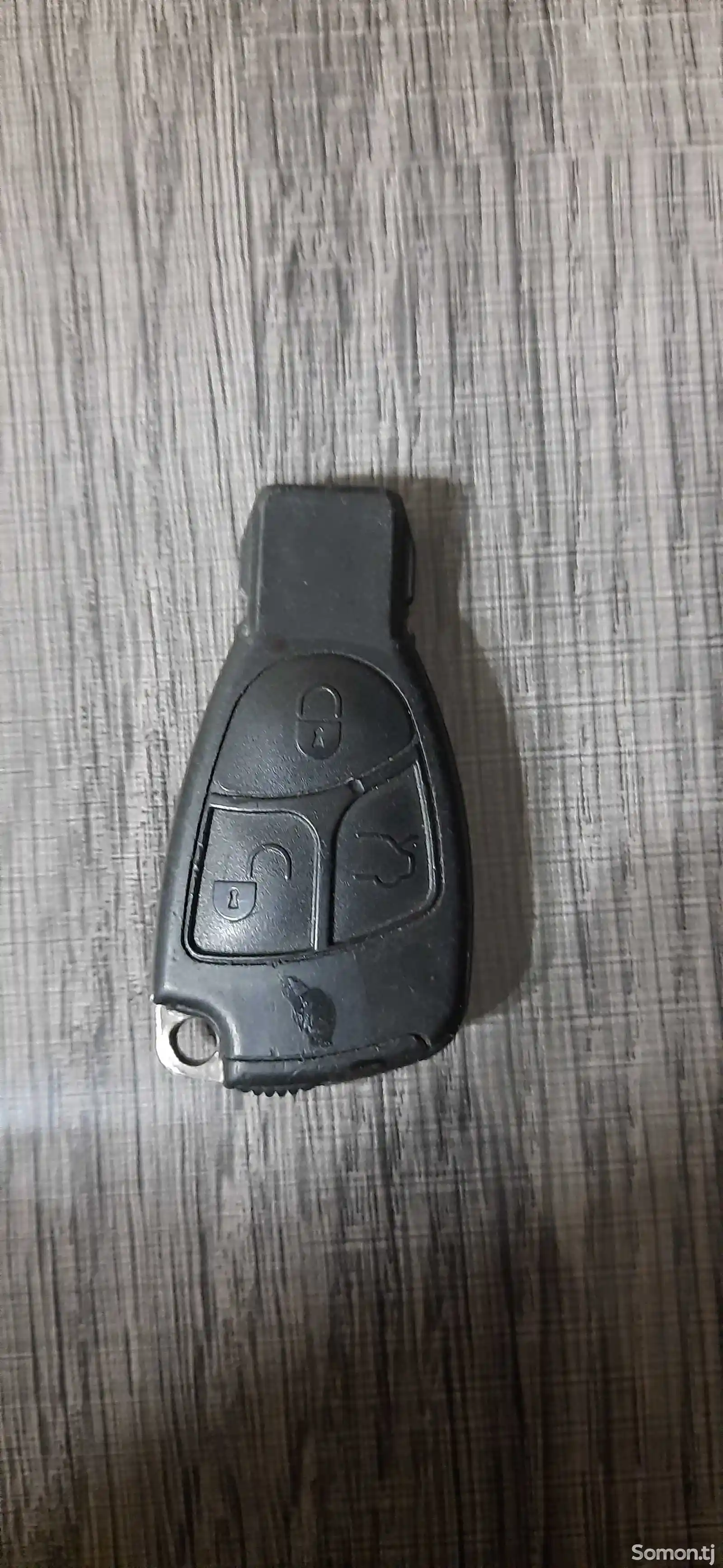 Ключ на Mercedes-Benz-2