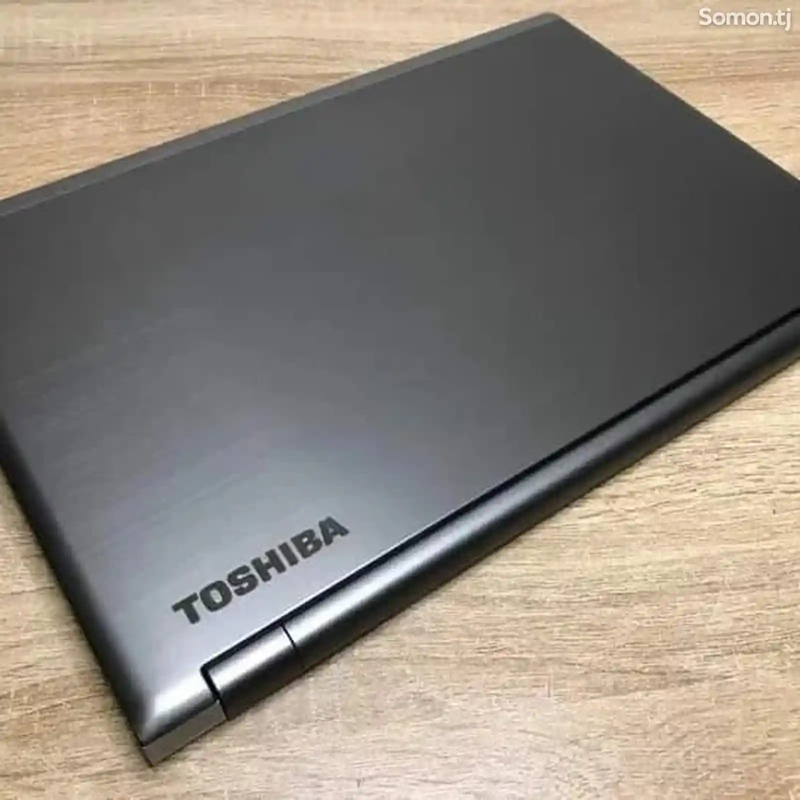 Игровой ноутбук Toshiba-3