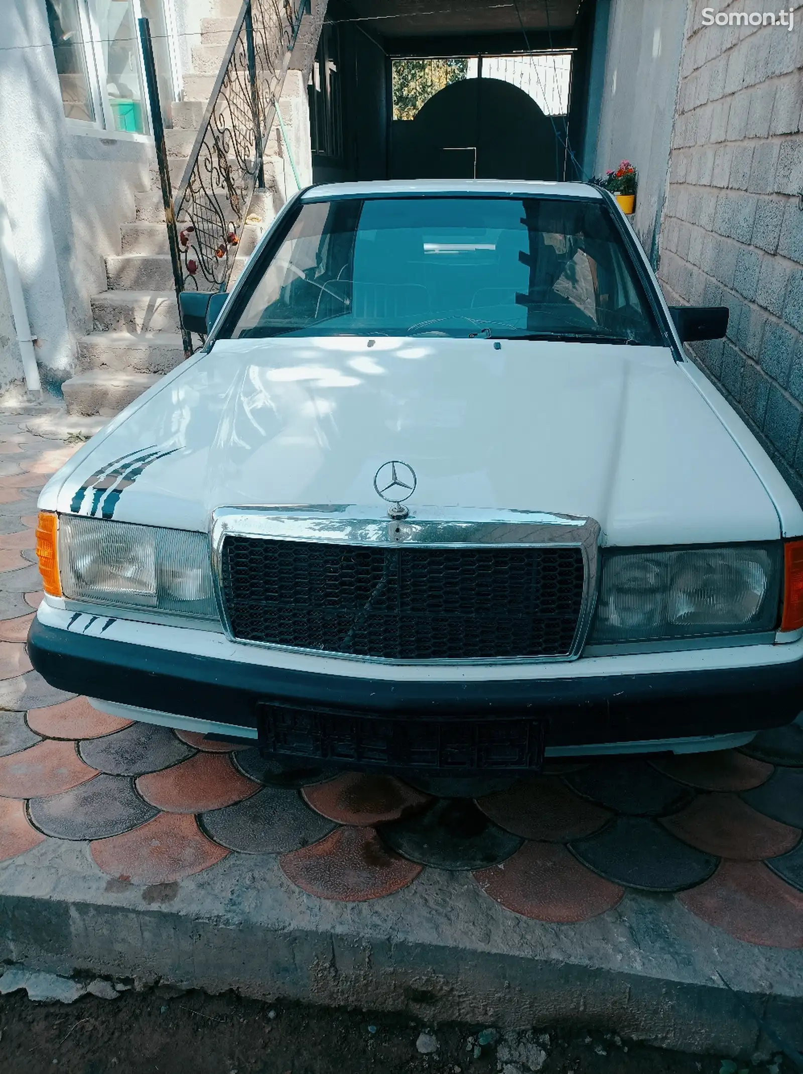 Mercedes-Benz W201, 1988-4