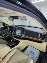 Toyota Highlander, 2018-7