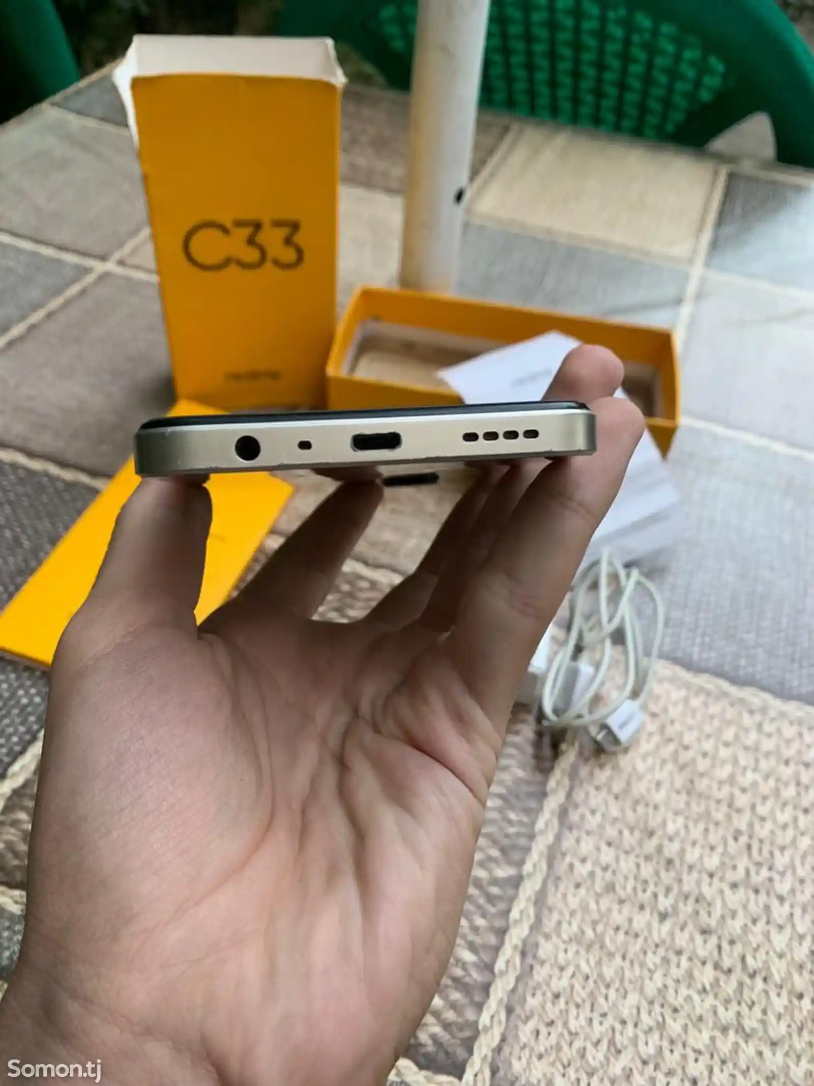 Realme C33-5