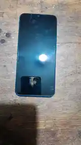 Телефон Realme-2