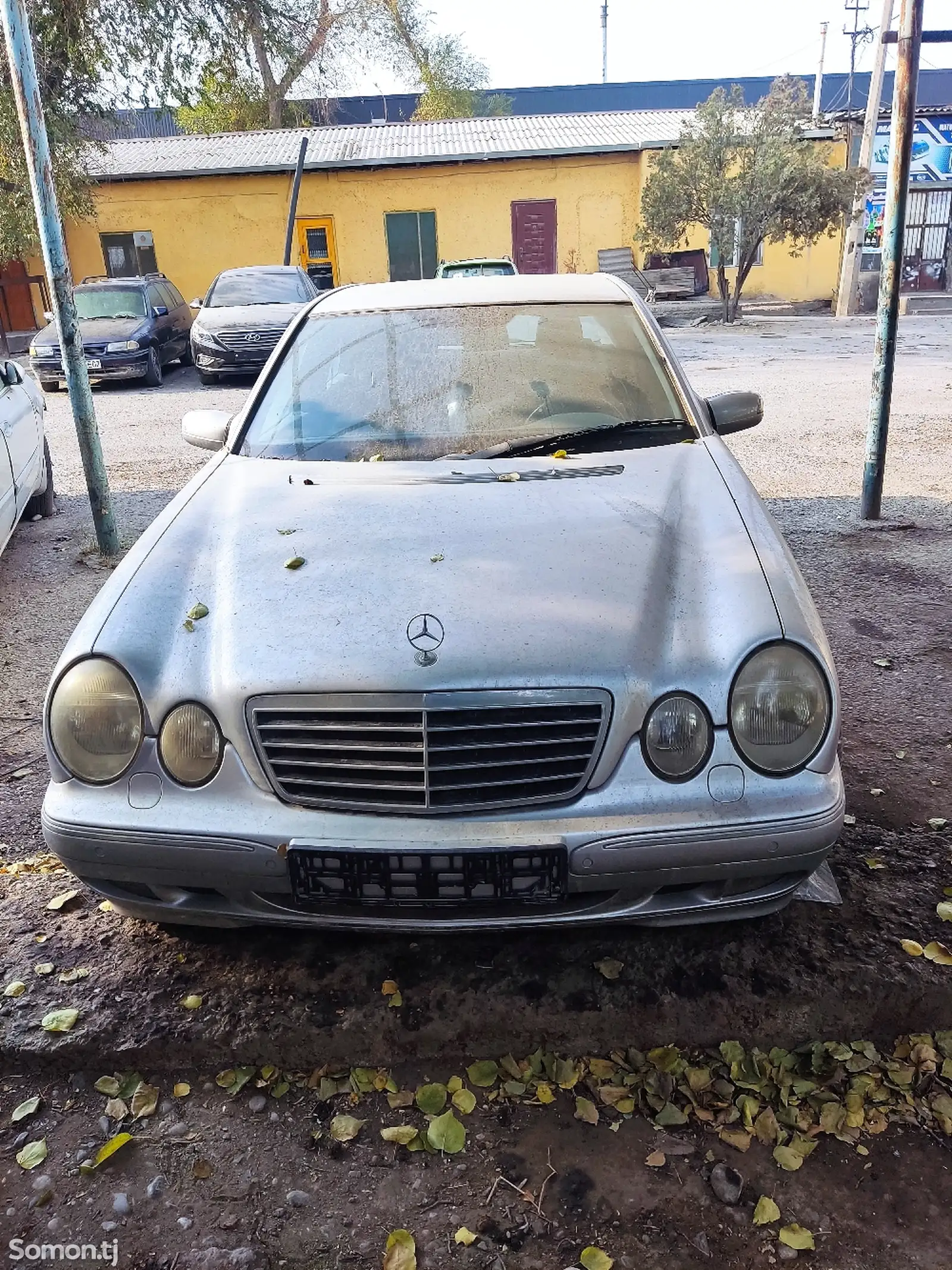 Mercedes-Benz E class, 2000-1