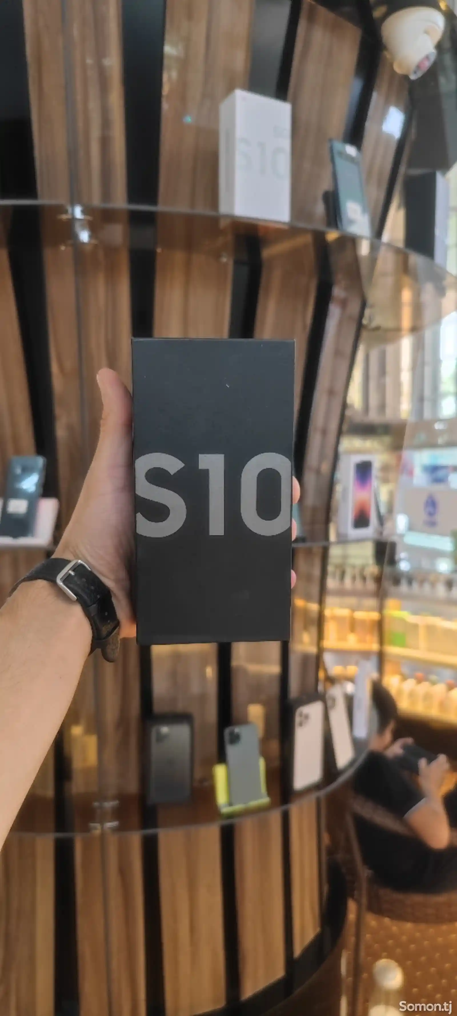 Samsung Galaxy S10 8/128gb-4