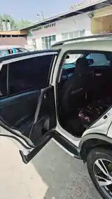 Toyota RAV 4, 2017-11