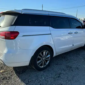 Kia Carnival, 2017