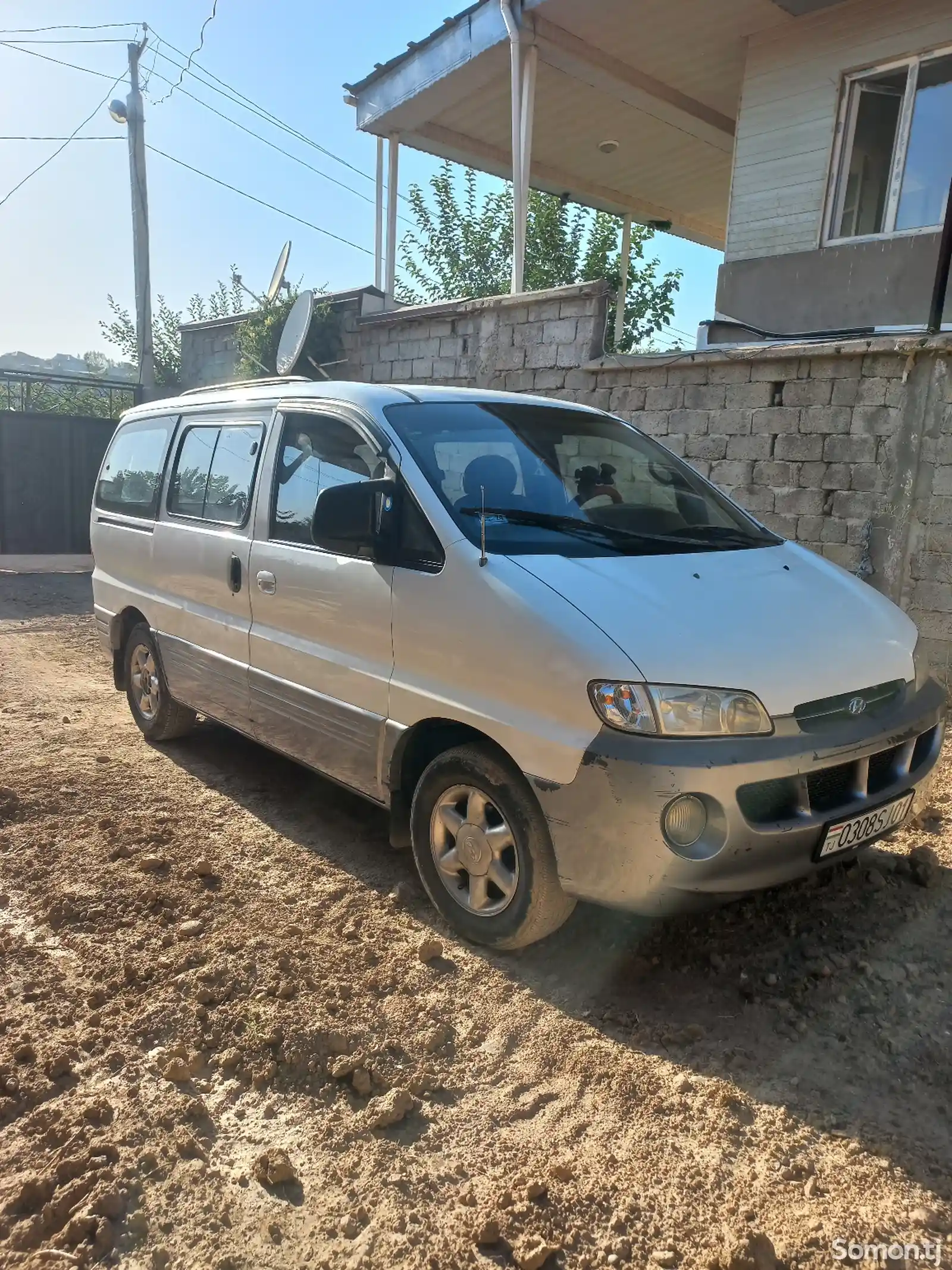 Hyundai Starex, 2000-1