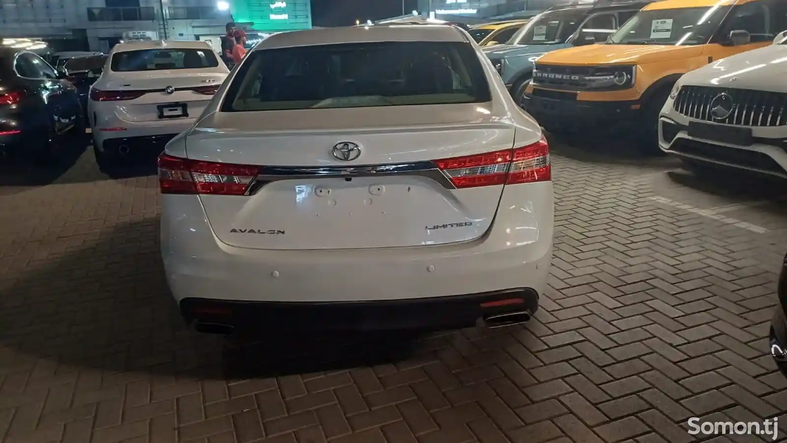 Toyota Avalon, 2015-6